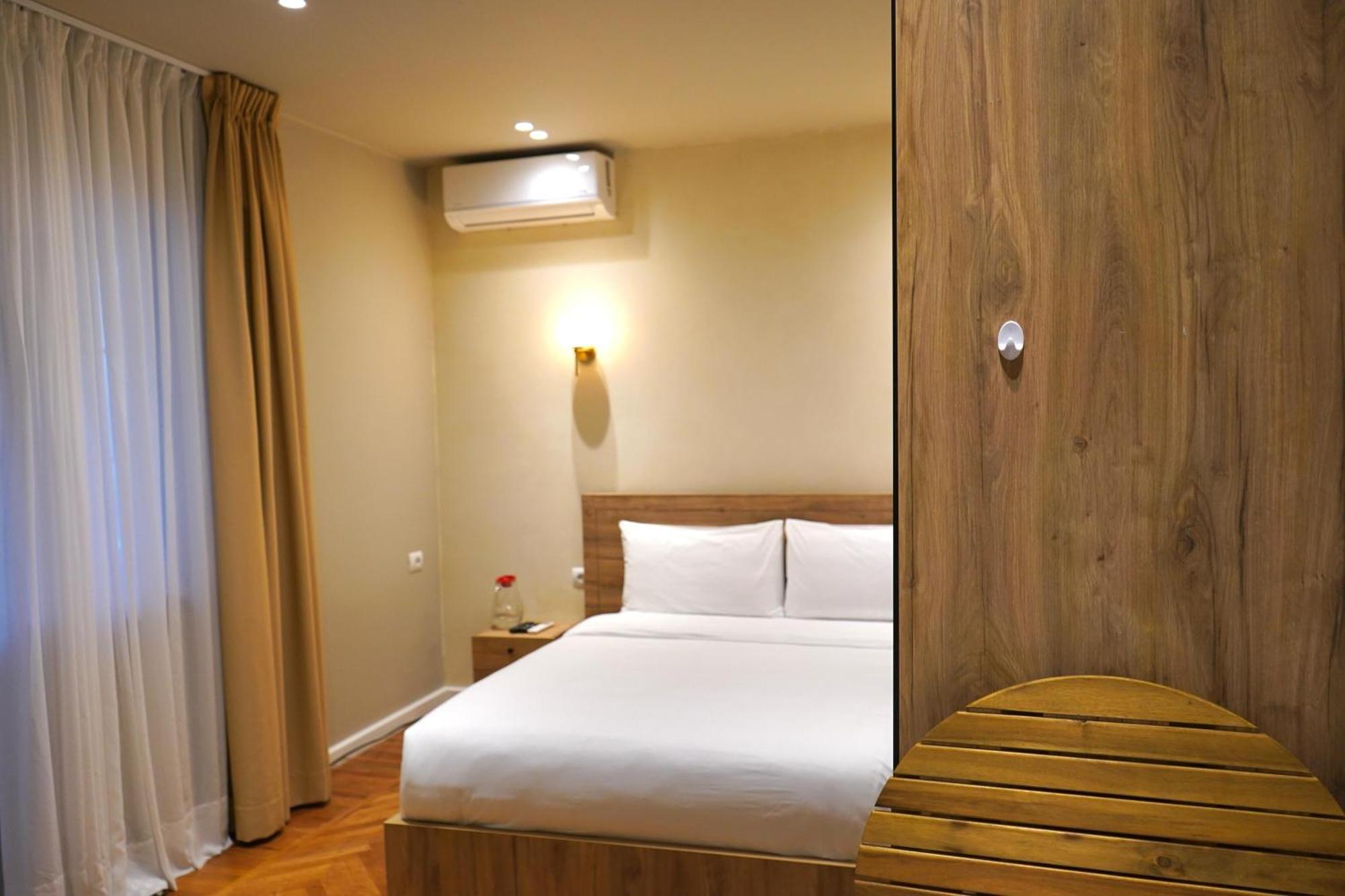 Vater Apartments Tirana Eksteriør billede