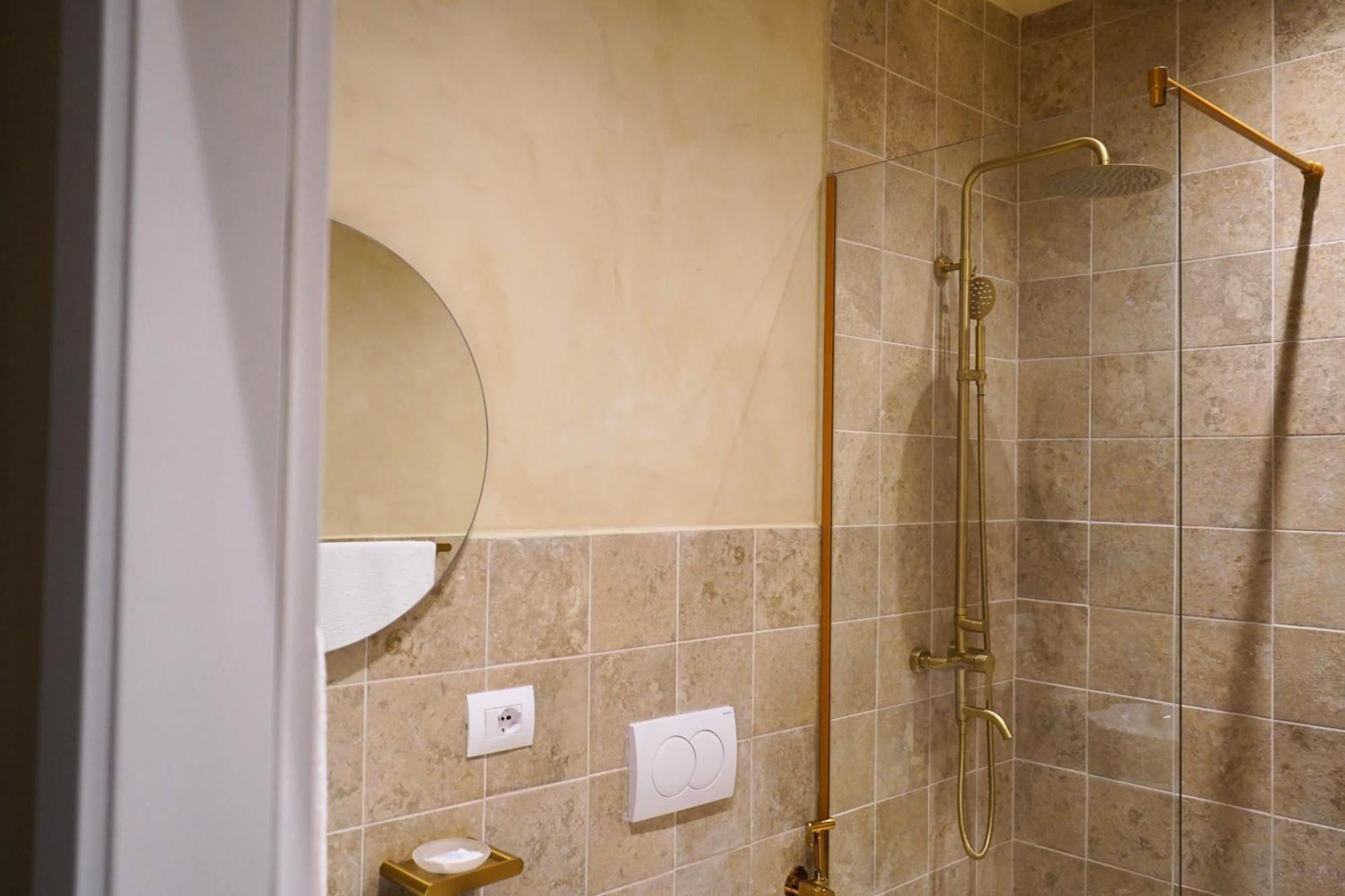 Vater Apartments Tirana Eksteriør billede